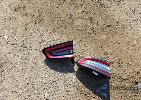 2022 Dodge Charger Sxt из США, поврежденный, VIN 2C3CDXBG4NH239191